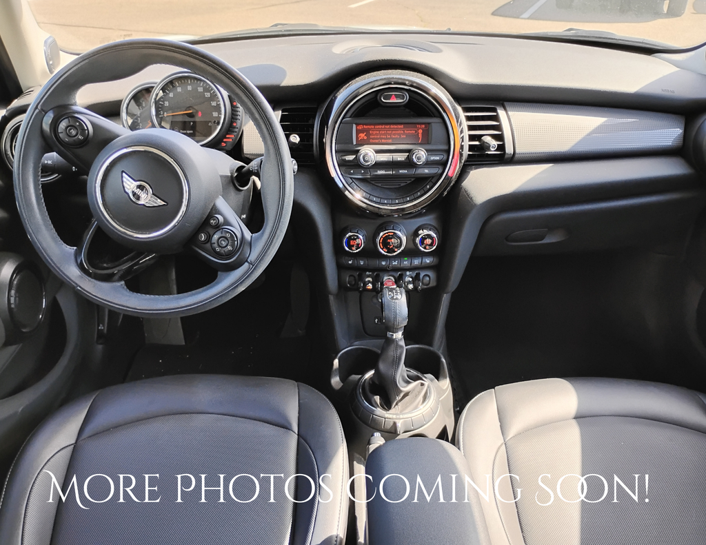 2016 MINI HARDTOP 4 DOOR Base