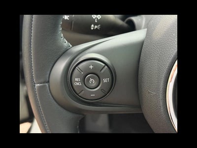 2016 MINI HARDTOP 4 DOOR Base
