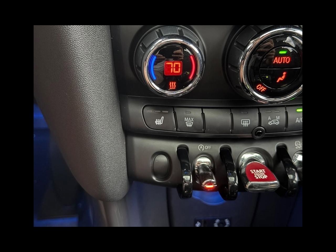 2016 MINI HARDTOP 4 DOOR Base