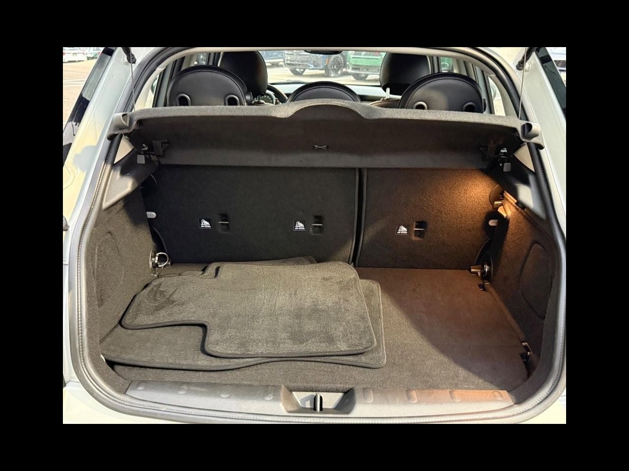 2016 MINI HARDTOP 4 DOOR Base