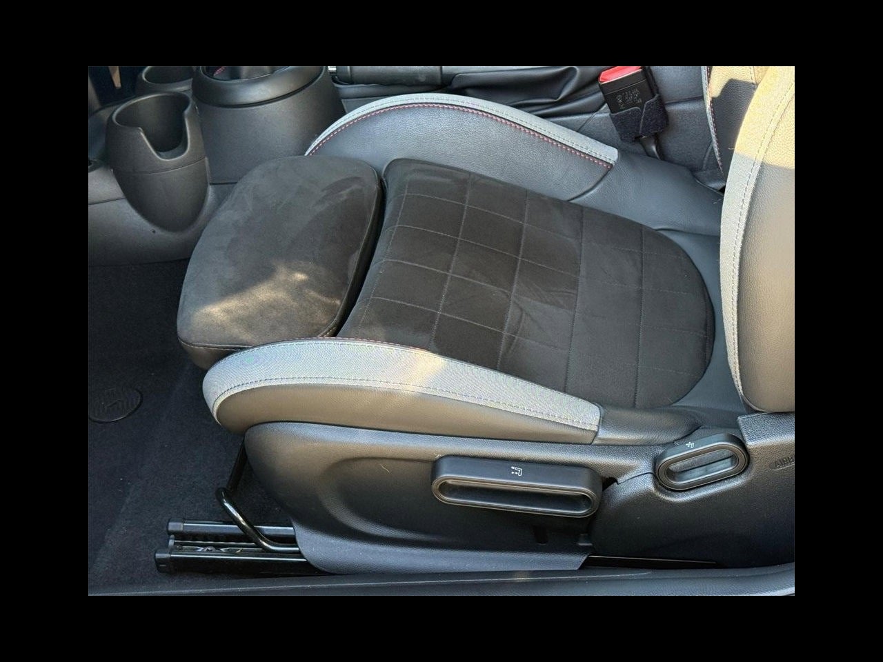 2021 MINI HARDTOP 2 DOOR GP