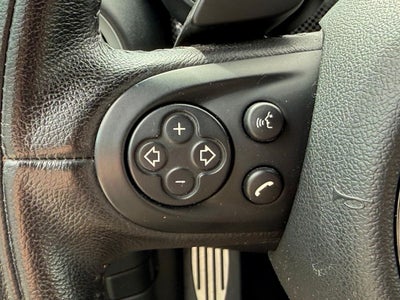 2011 MINI CONVERTIBLE Base