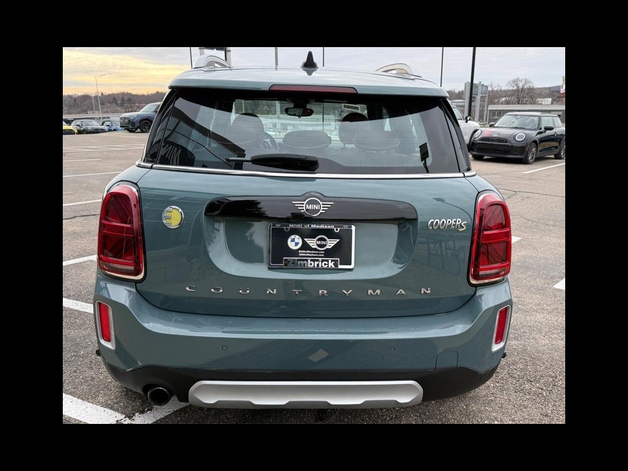 2022 MINI COUNTRYMAN ICONIC