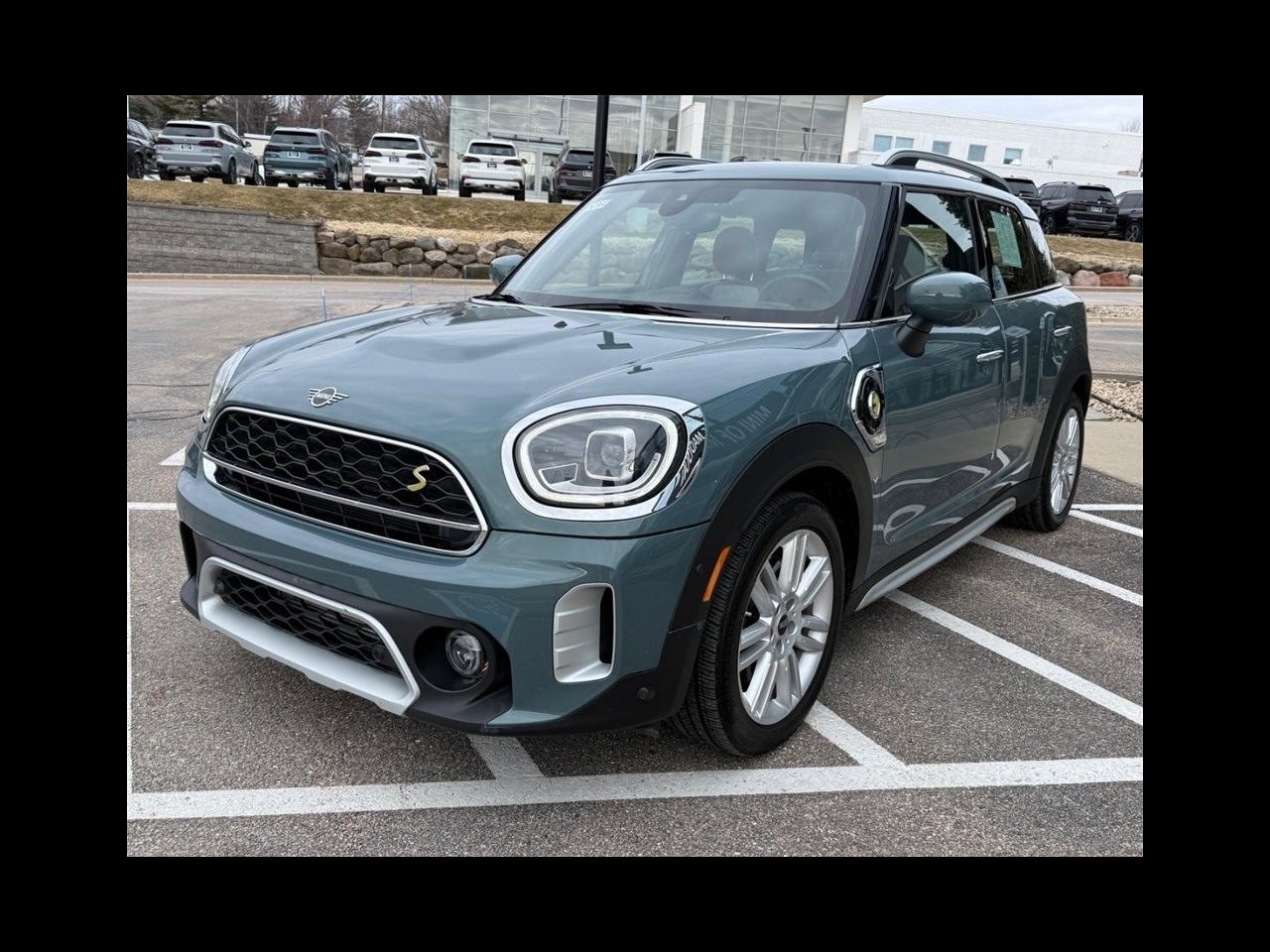 2022 MINI COUNTRYMAN ICONIC