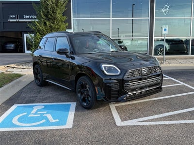 2026 MINI COUNTRYMAN ICONIC