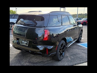 2026 MINI COUNTRYMAN ICONIC