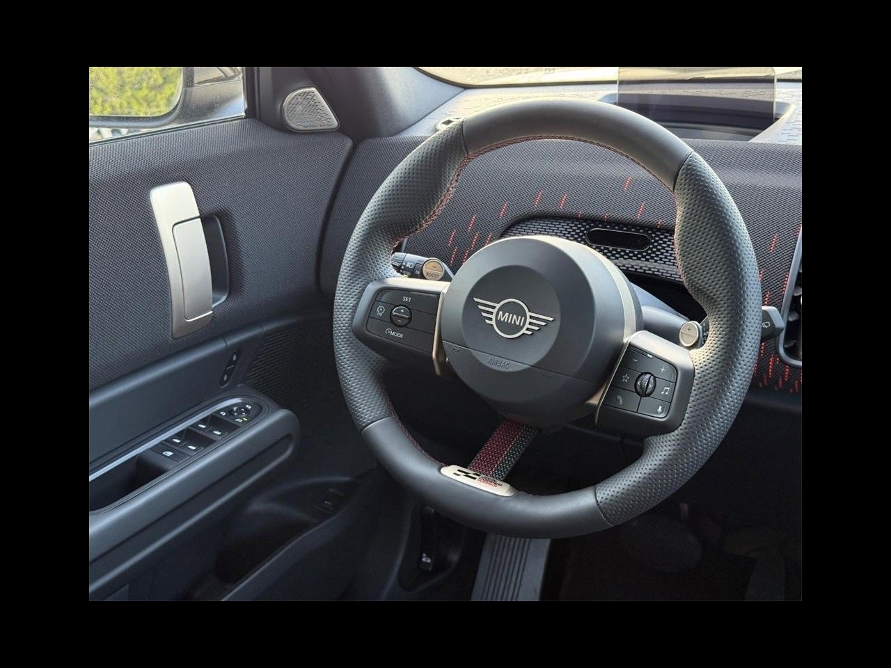 2026 MINI COUNTRYMAN ICONIC