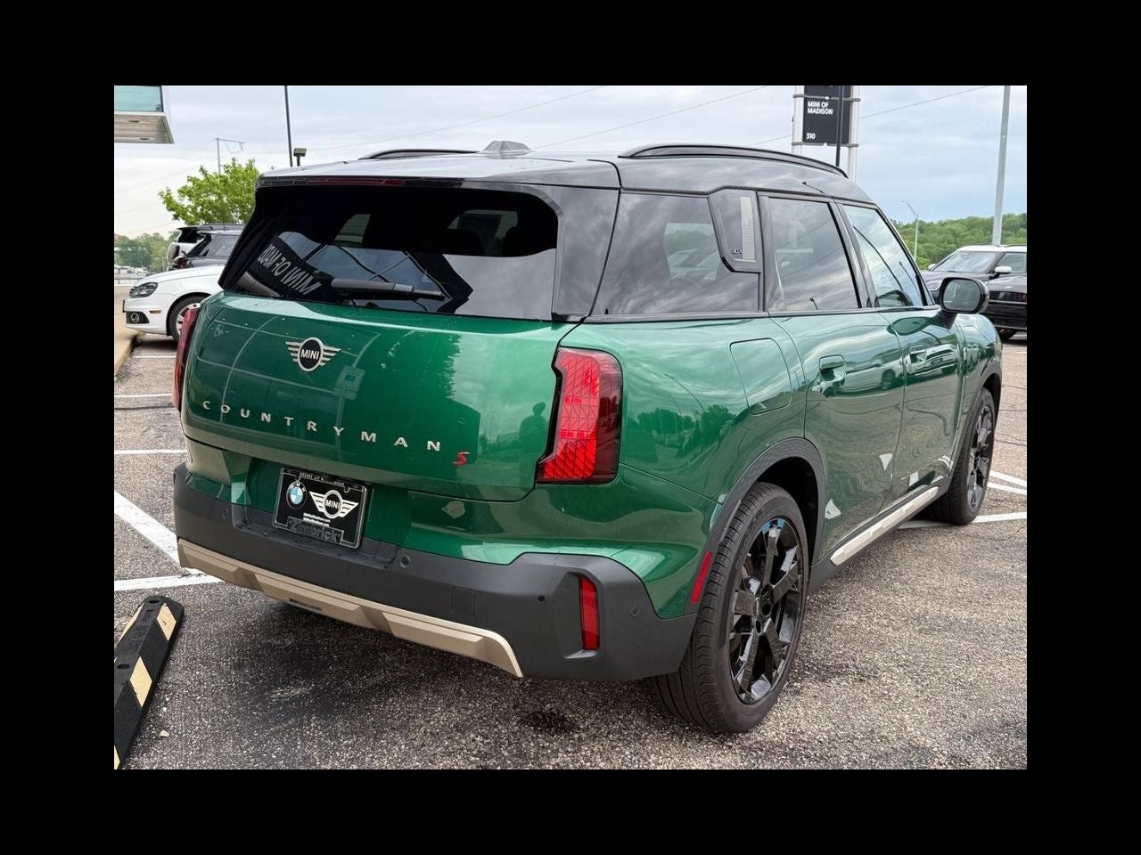 2025 MINI COUNTRYMAN Iconic