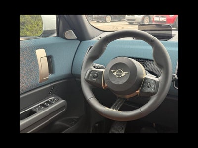 2026 MINI COUNTRYMAN ICONIC