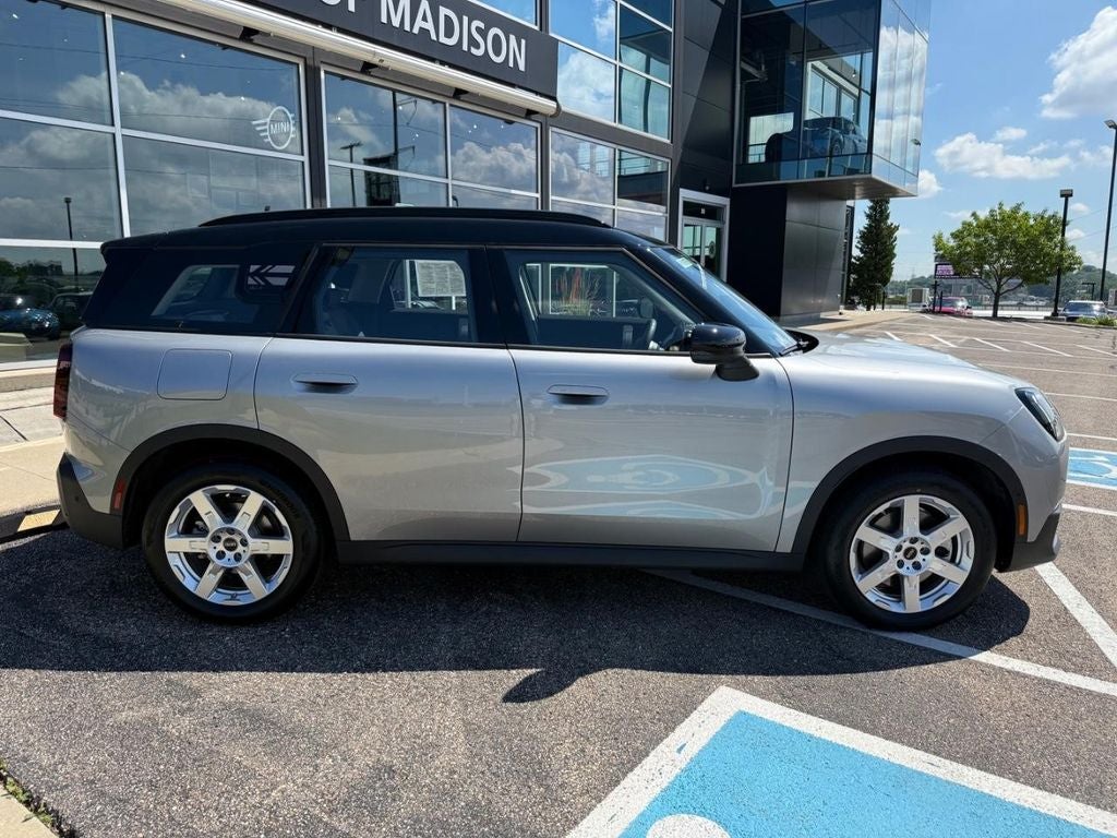 2025 MINI COUNTRYMAN Signature Plus