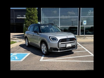 2025 MINI COUNTRYMAN Signature Plus