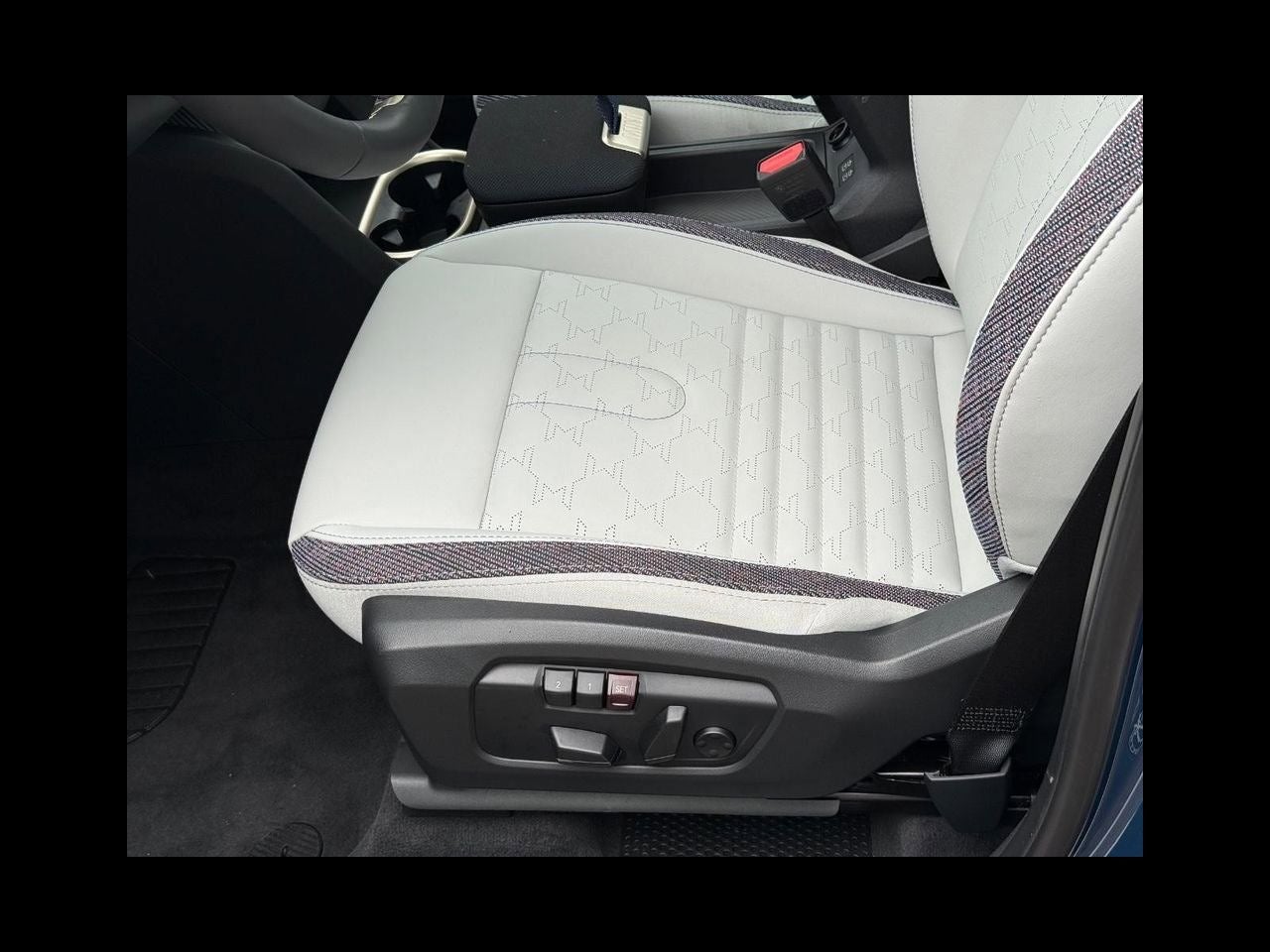 2026 MINI COUNTRYMAN Iconic