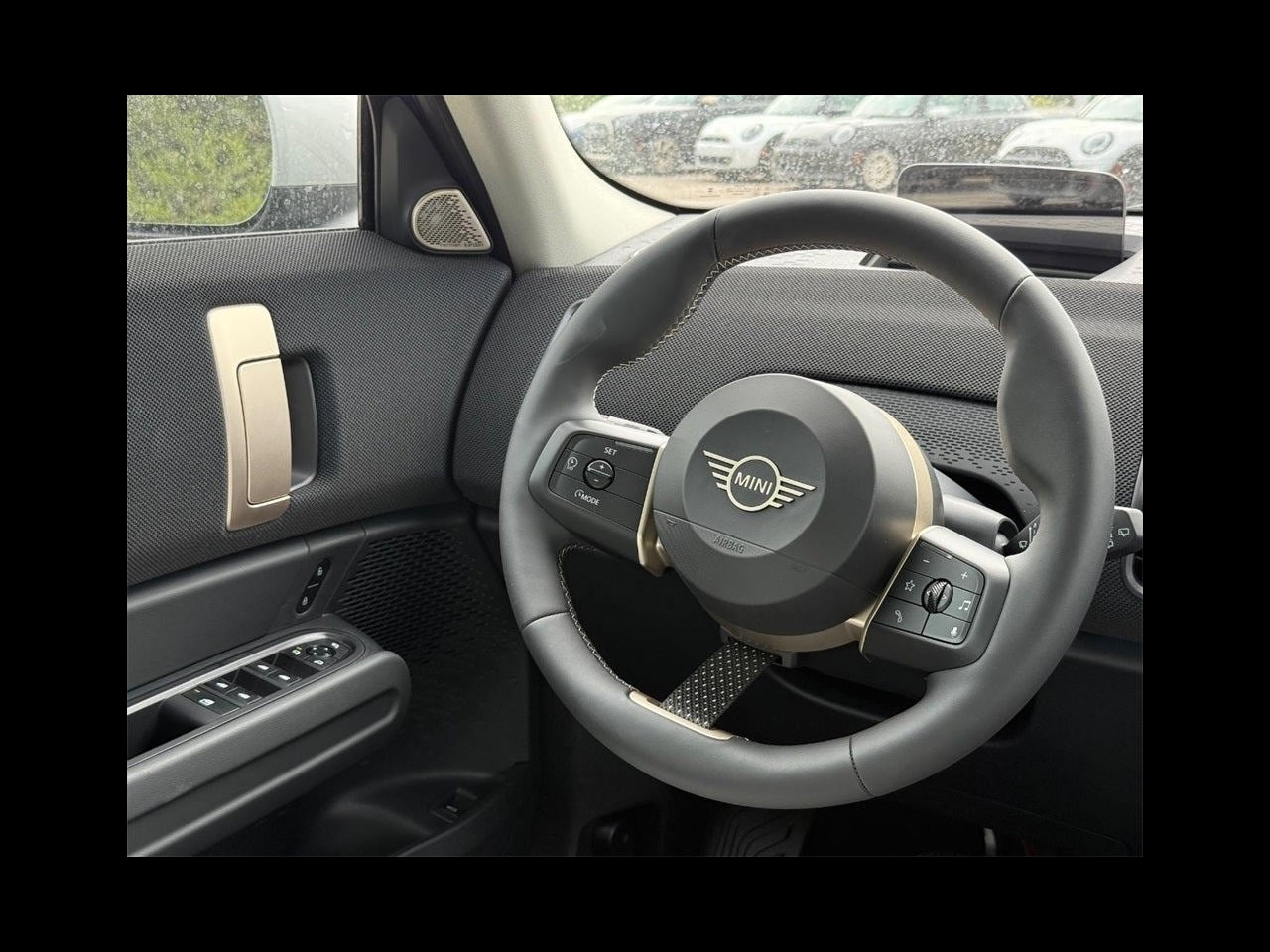 2026 MINI COUNTRYMAN Iconic