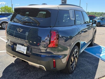2025 MINI COUNTRYMAN Iconic