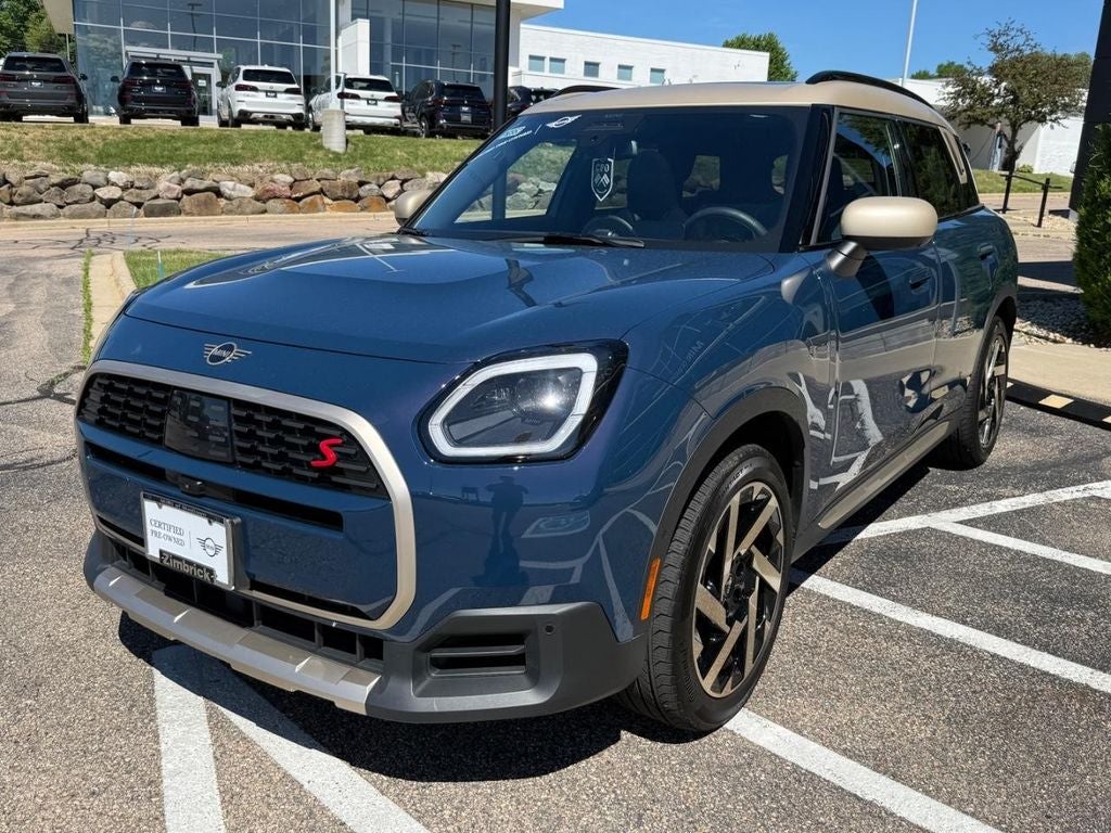 2025 MINI COUNTRYMAN Iconic