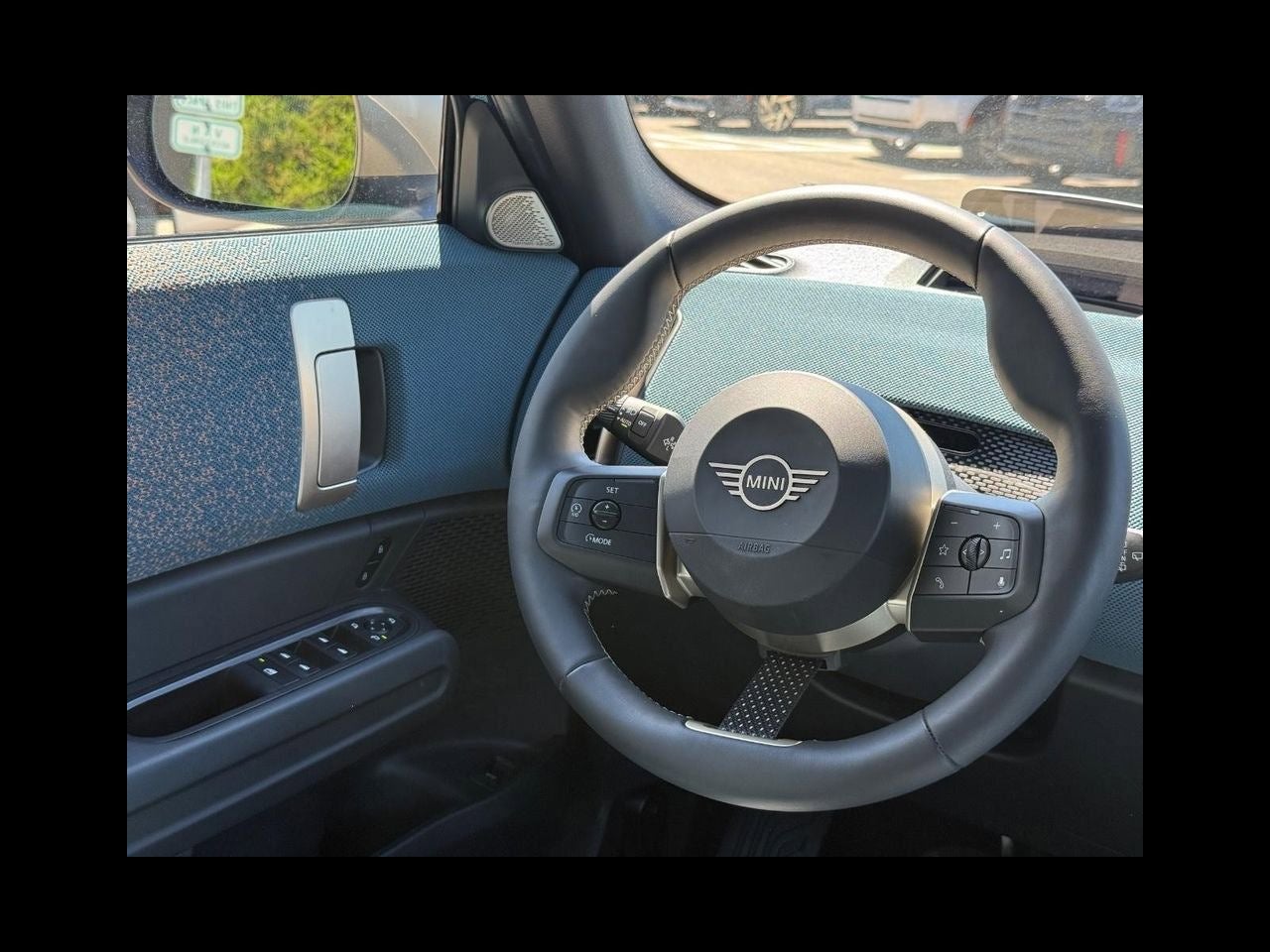 2025 MINI COUNTRYMAN Iconic
