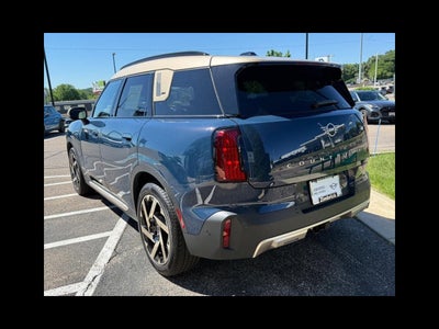 2025 MINI COUNTRYMAN Iconic