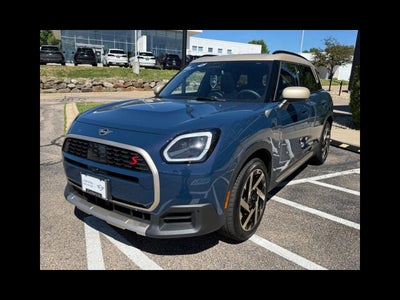 2025 MINI COUNTRYMAN Iconic
