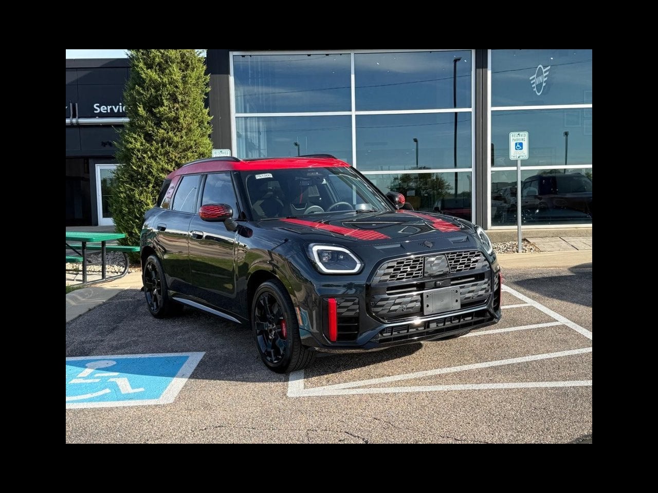 2025 MINI COUNTRYMAN Iconic
