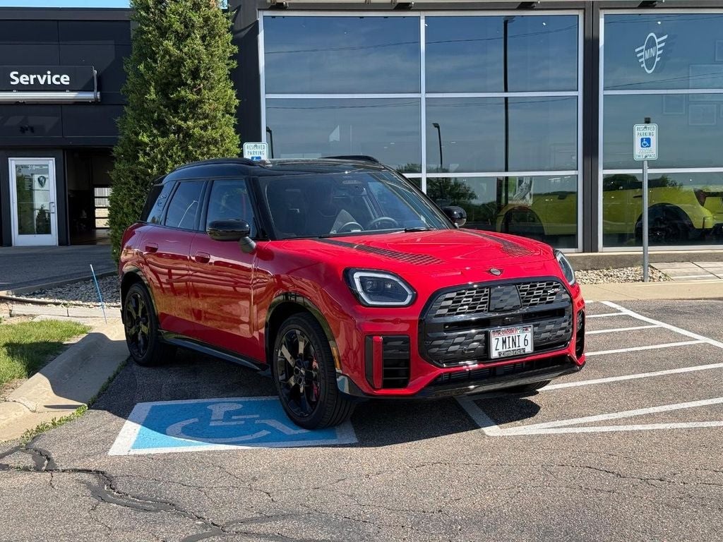 2025 MINI COUNTRYMAN Iconic