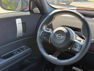 2025 MINI COUNTRYMAN Iconic