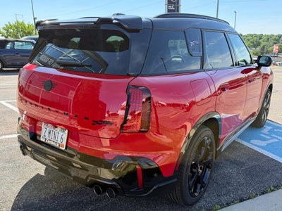 2025 MINI COUNTRYMAN Iconic