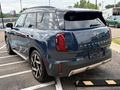 2025 MINI COUNTRYMAN Iconic