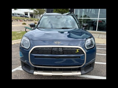 2025 MINI COUNTRYMAN Iconic