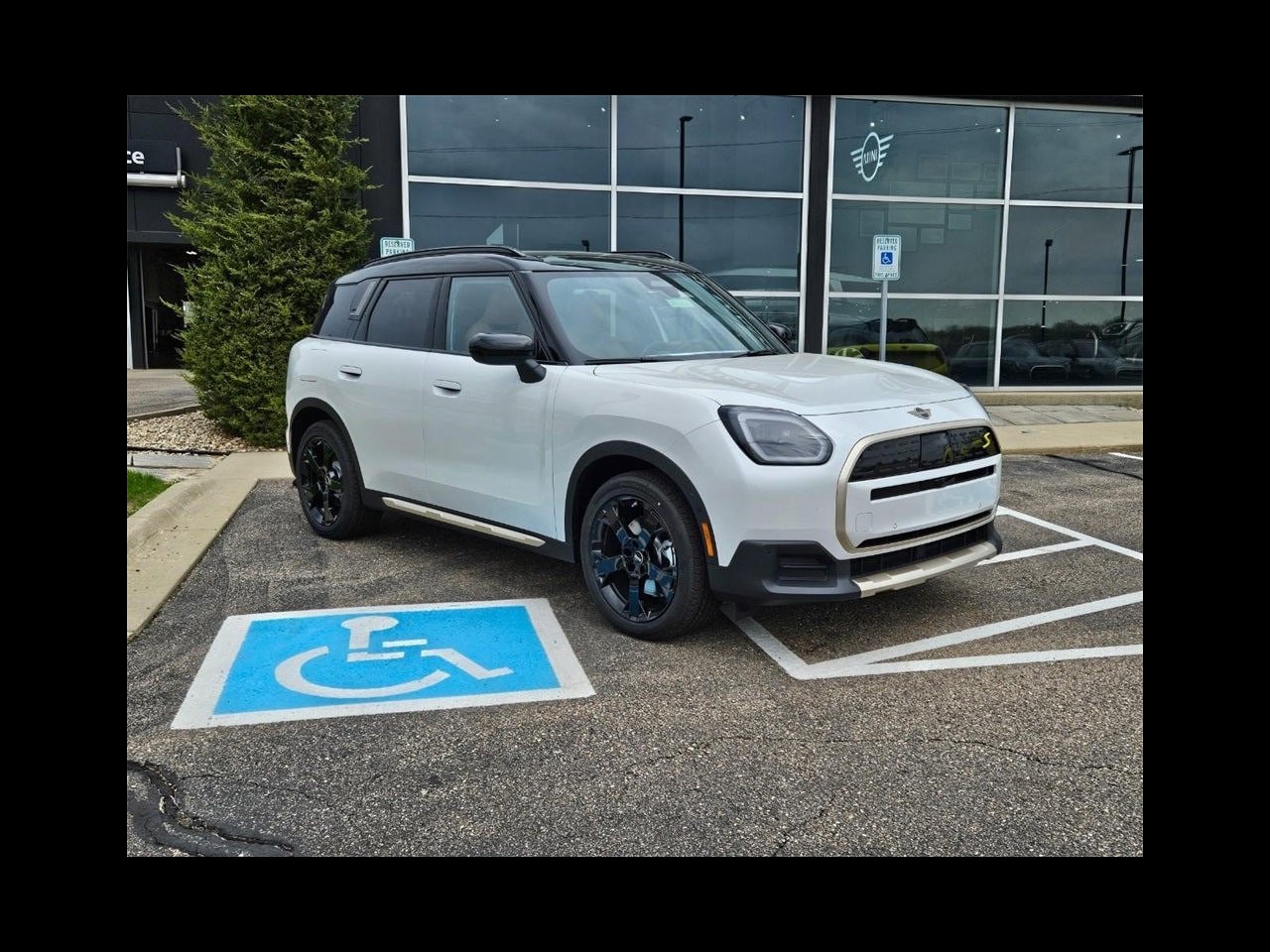 2025 MINI Countryman All4 Cooper SE