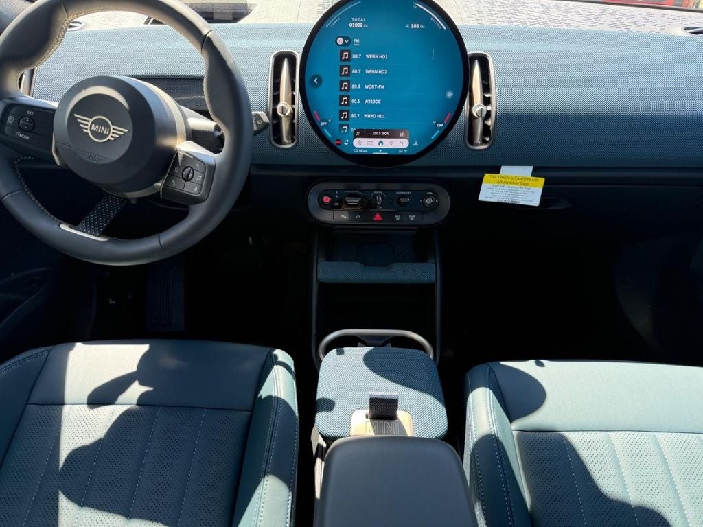 2025 MINI COUNTRYMAN Iconic