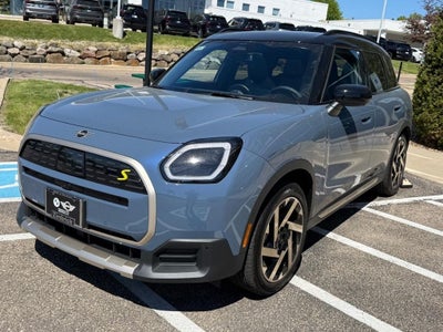 2025 MINI COUNTRYMAN Iconic