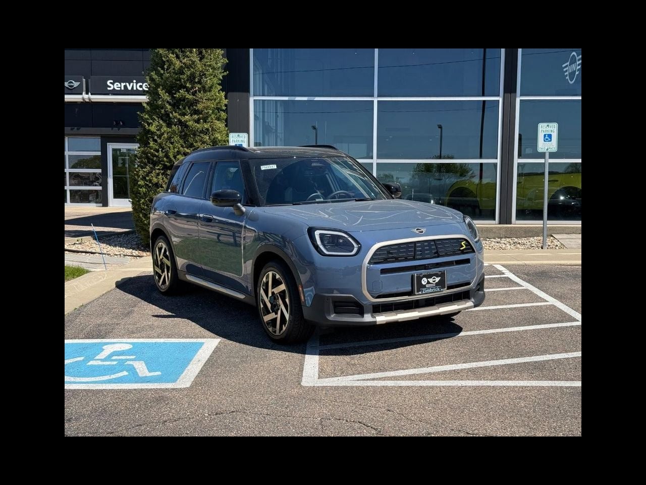 2025 MINI COUNTRYMAN Iconic