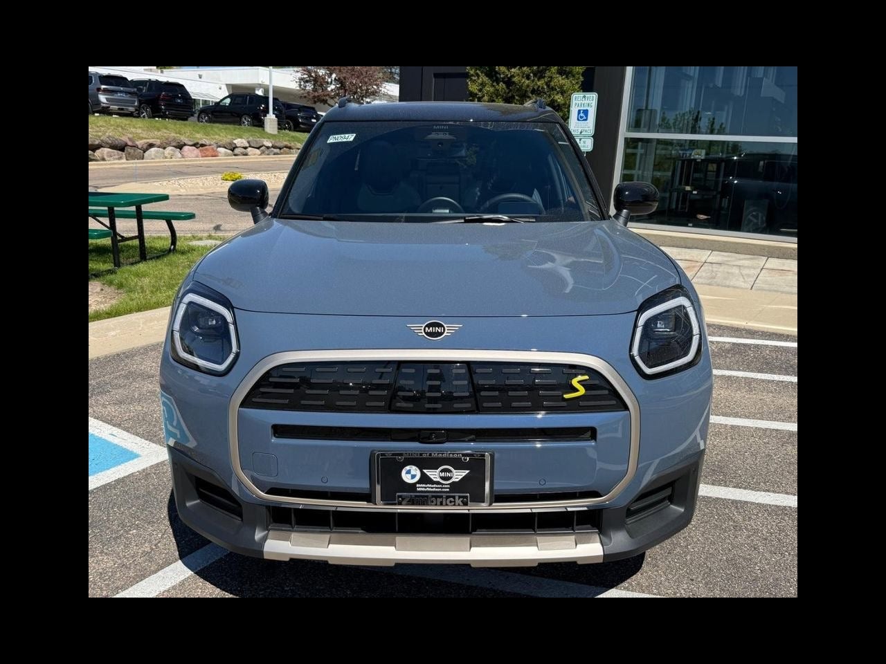 2025 MINI COUNTRYMAN Iconic