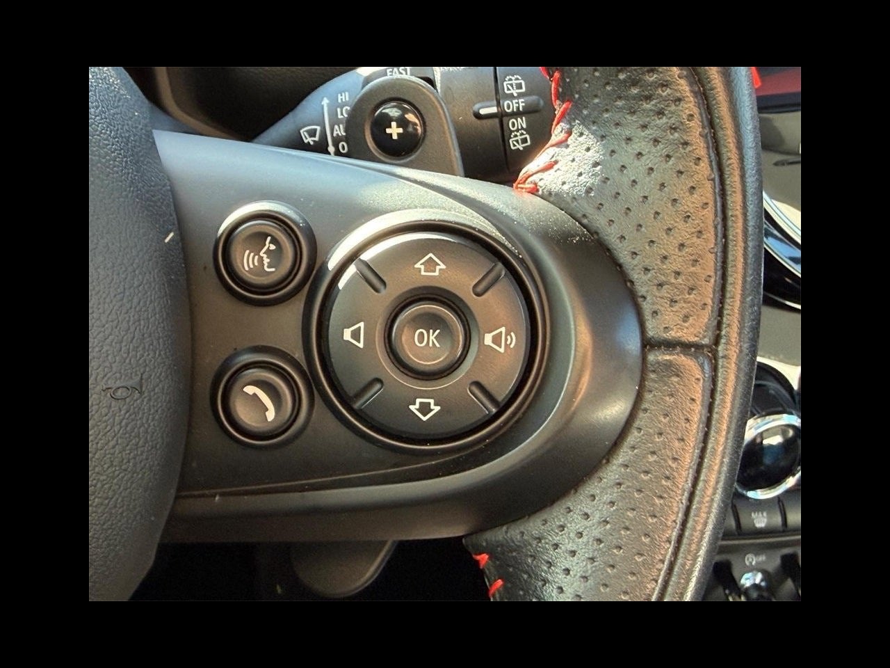 2021 MINI COUNTRYMAN SIGNATURE