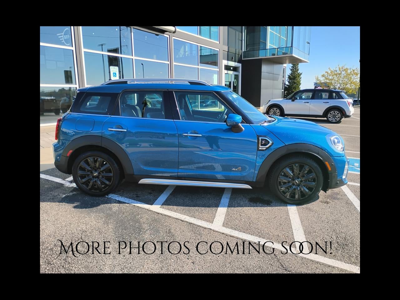 2022 MINI COUNTRYMAN Base