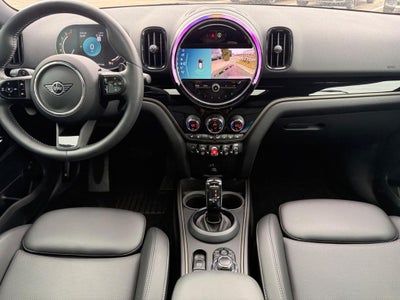 2024 MINI COUNTRYMAN Signature