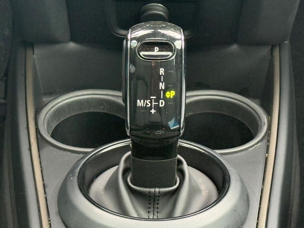 2024 MINI COUNTRYMAN Signature