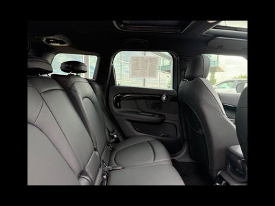 2024 MINI COUNTRYMAN Signature