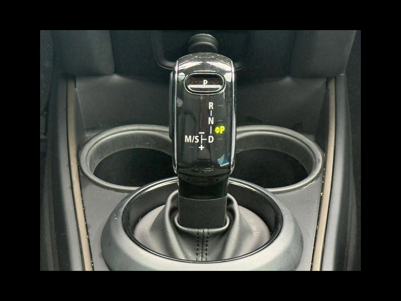 2024 MINI COUNTRYMAN Signature