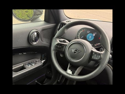 2024 MINI COUNTRYMAN Signature