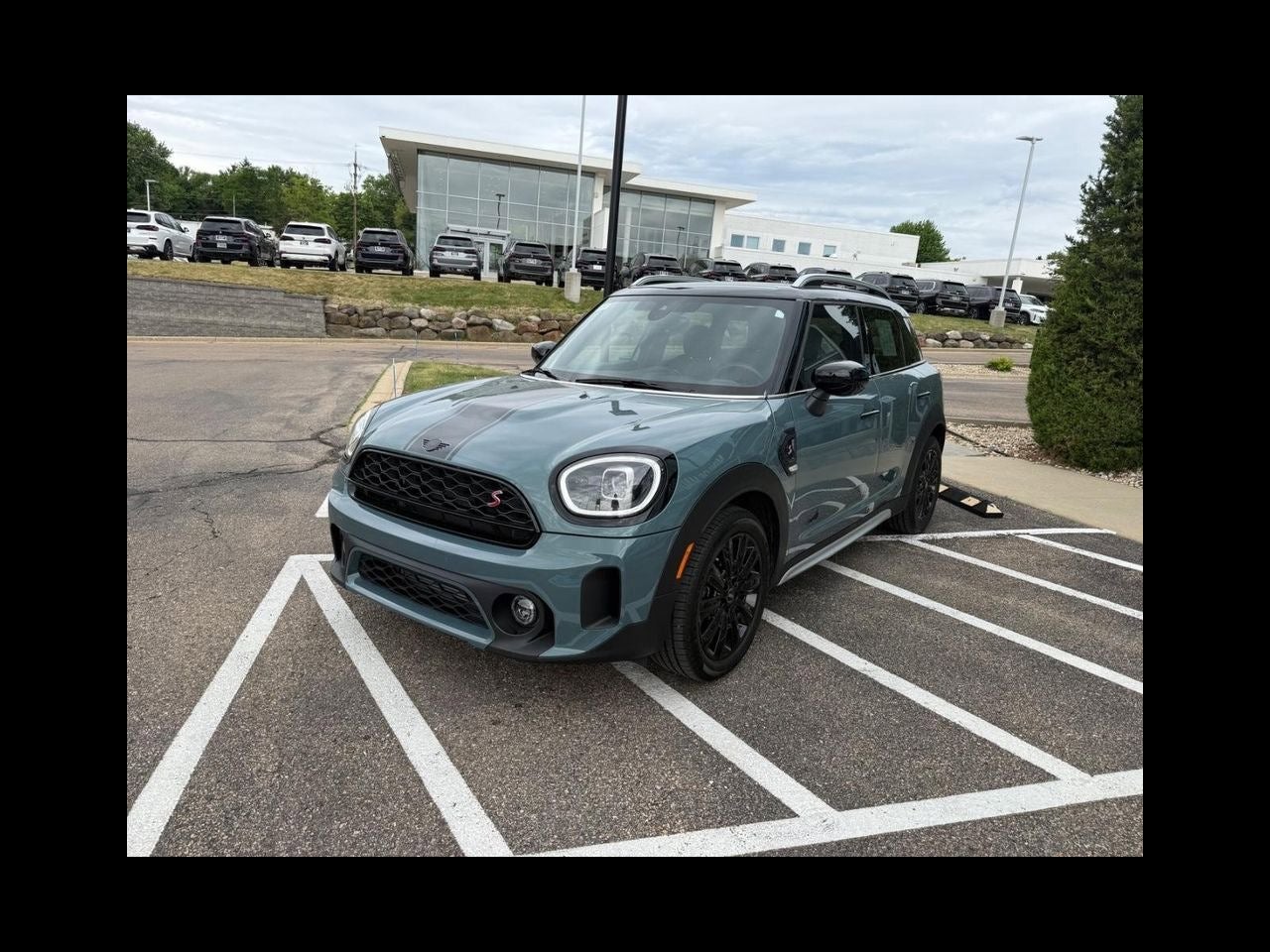 2024 MINI COUNTRYMAN Signature