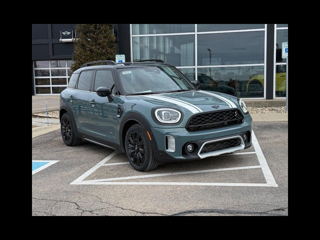 2022 MINI COUNTRYMAN ICONIC