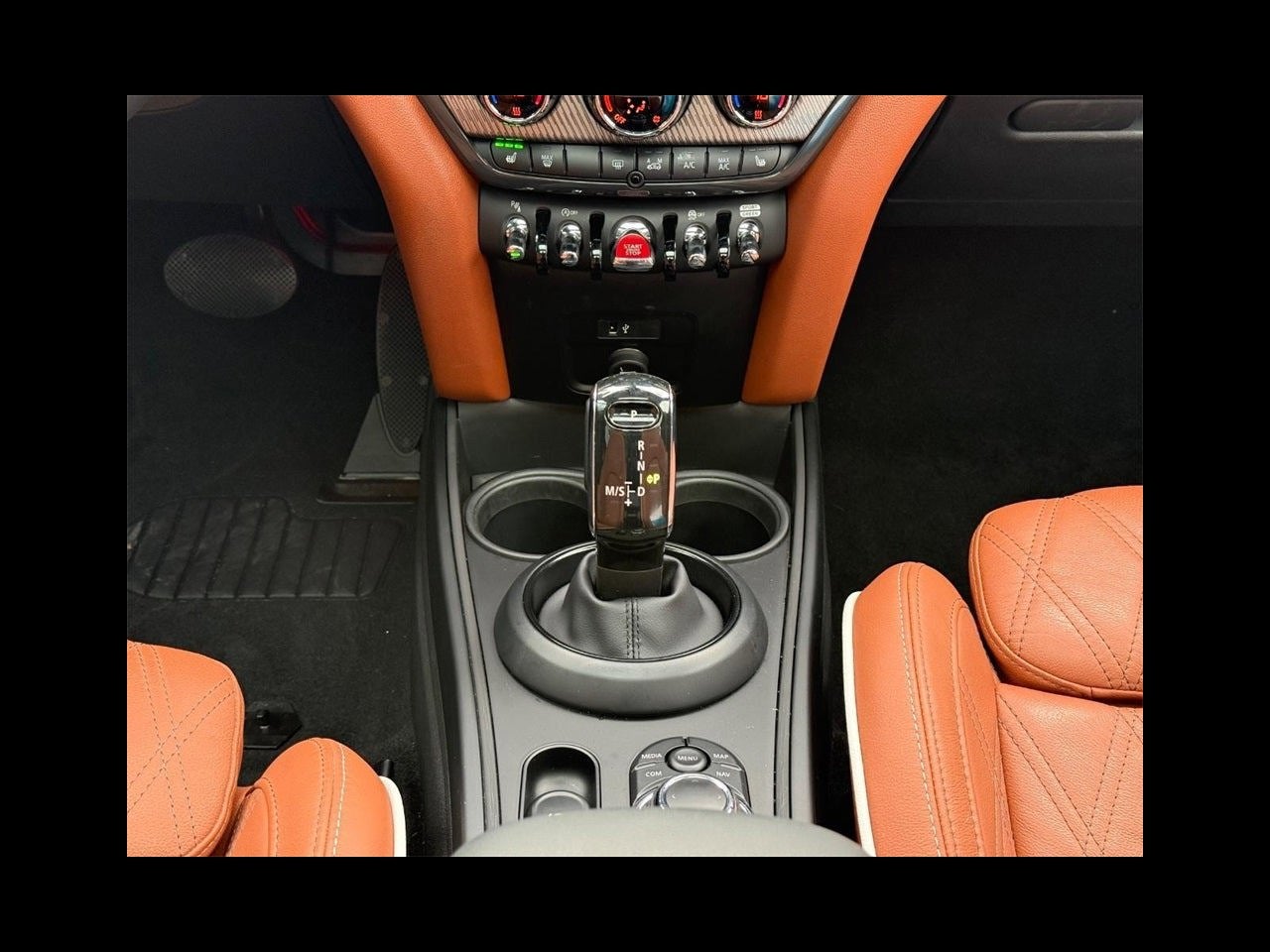 2022 MINI COUNTRYMAN ICONIC