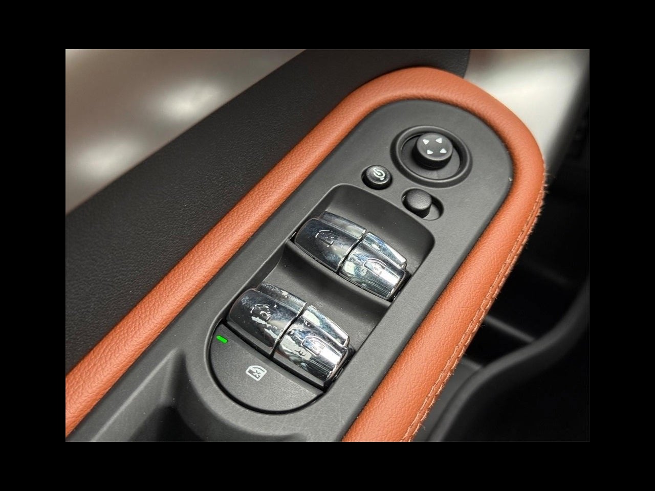 2022 MINI COUNTRYMAN ICONIC