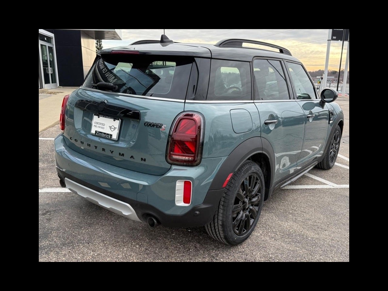 2022 MINI COUNTRYMAN ICONIC