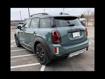 2022 MINI COUNTRYMAN ICONIC