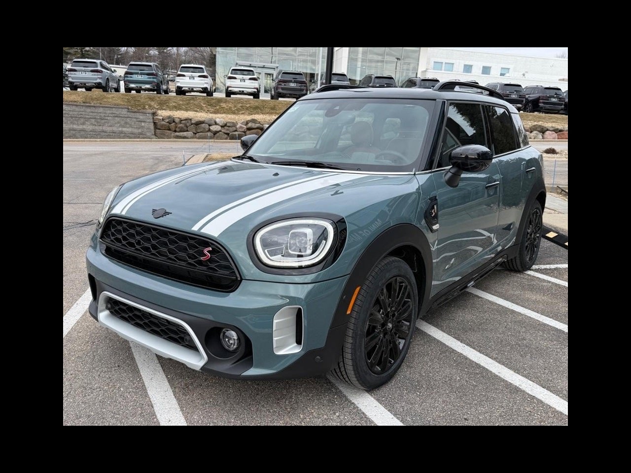 2022 MINI COUNTRYMAN ICONIC