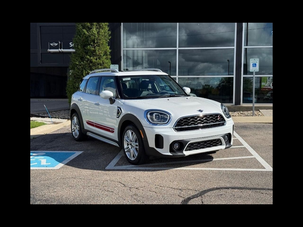 2024 MINI COUNTRYMAN Classic