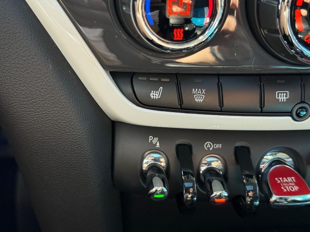 2018 MINI COUNTRYMAN Base