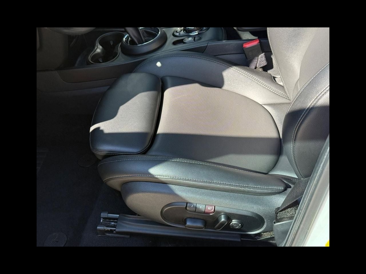 2018 MINI COUNTRYMAN Base
